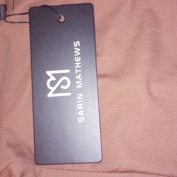 Sarin Mathews Tan One Shoulder Ruched Bodycon Midi Dress Size Large NWT - Picture 5 of 6